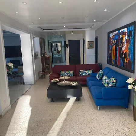 Villa Disney